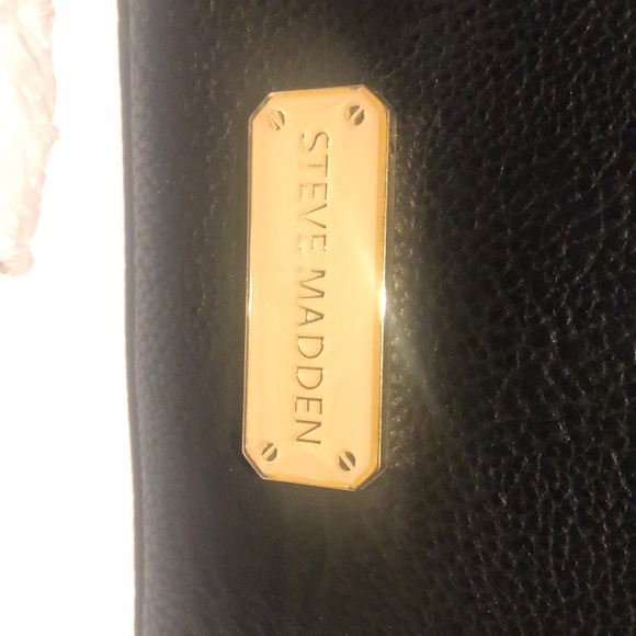 Large clutch - staple wardrobe colors - Picture 4 of 5